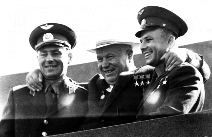 1961, Берлинский кризис, Куба, Хрущёв, хрущёвки, Юрий Гагарин